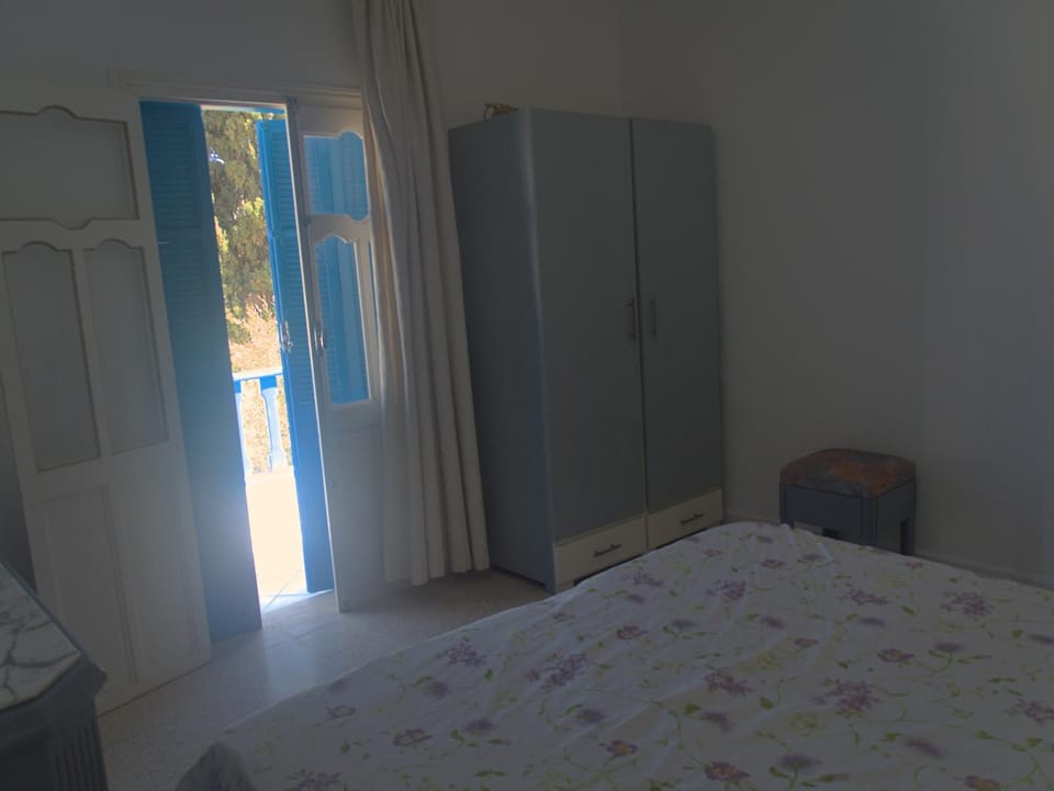Bed, Bedroom, wardrobe