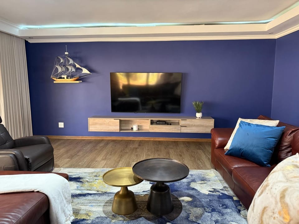 TV and multimedia, Living room, Entertainment
