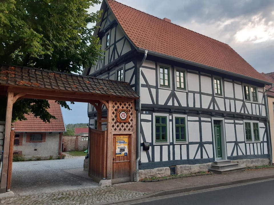 Historisches Forsthaus Wachstedt Apartment in Thuringia, Germany