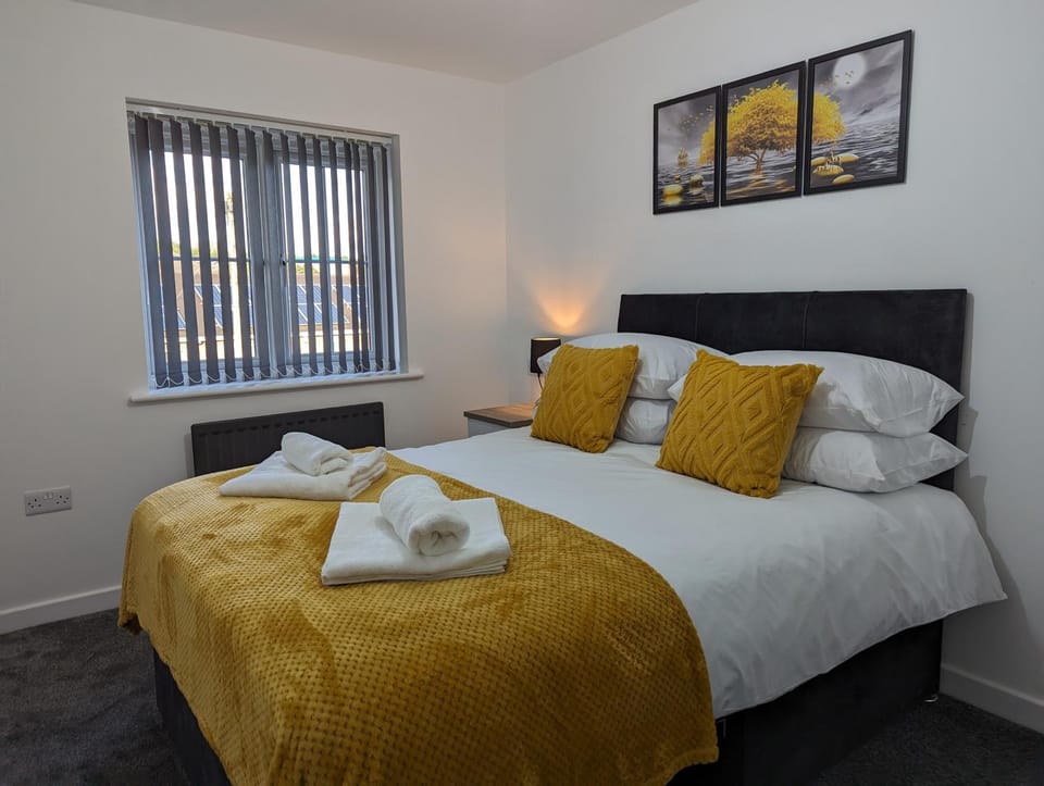 Bed, Bedroom