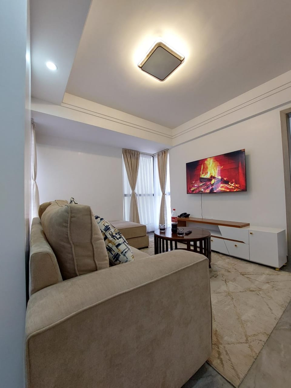 TV and multimedia, Living room, Seating area