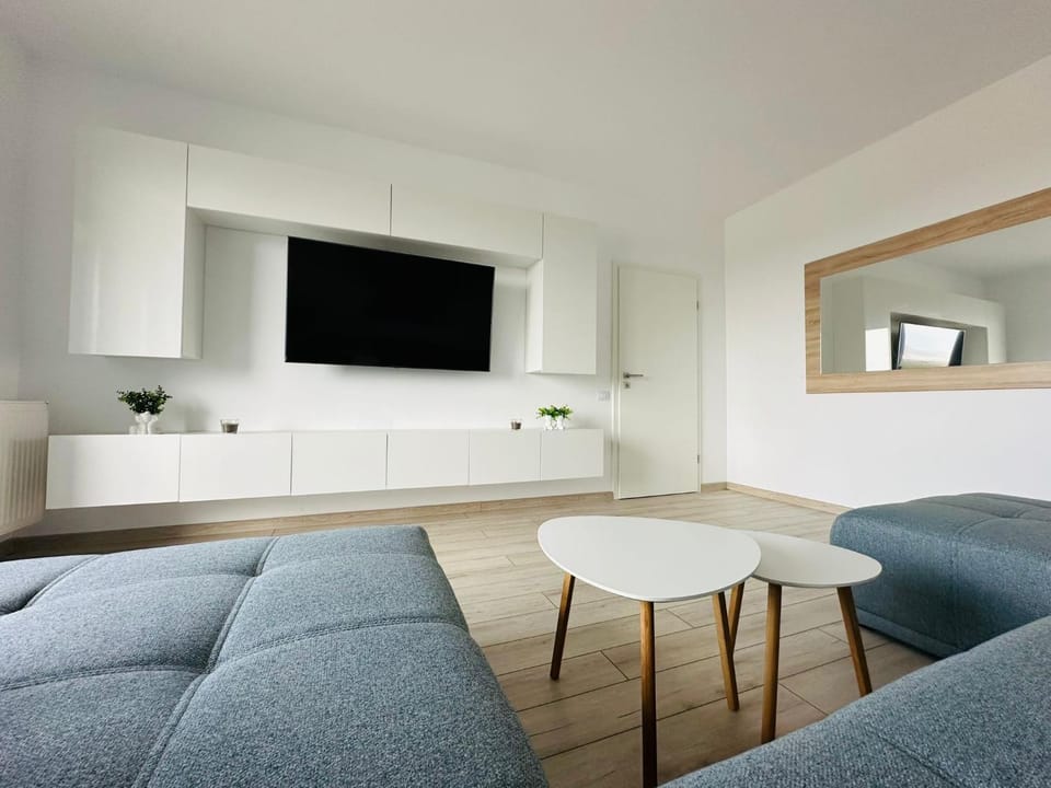 Skyline Loft - Mountain View Rasnov Apartment in Brașov County