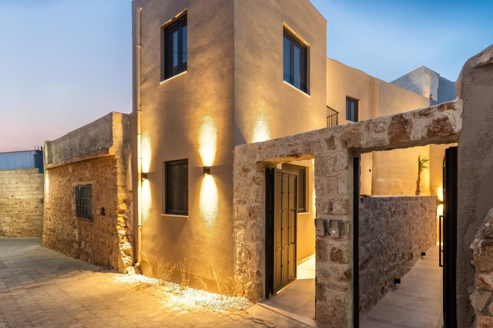 Property building, Facade/entrance