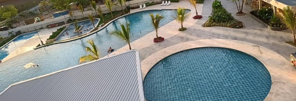 Apartaestudio moderno con vista al mar y a la sierra, playa a 2 minutos caminando Apartment in Magdalena, Colombia