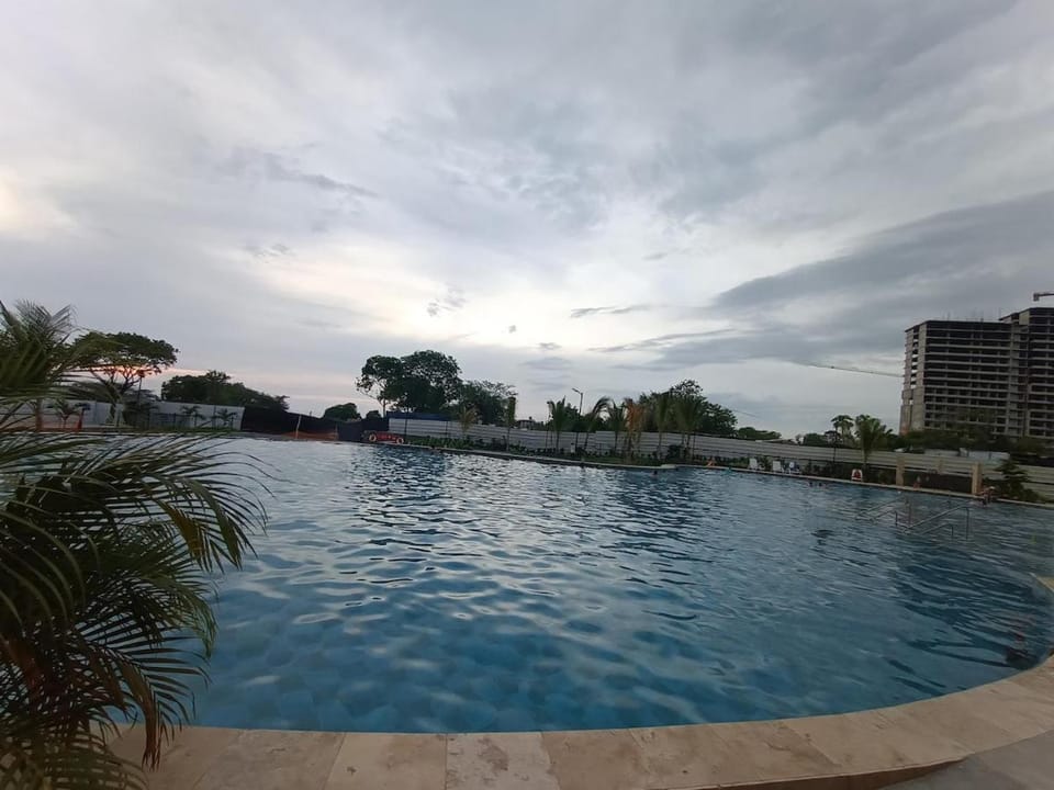 Apartaestudio moderno con vista al mar y a la sierra, playa a 2 minutos caminando Apartment in Magdalena, Colombia