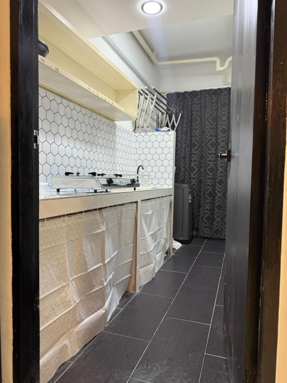 Kitchen or kitchenette