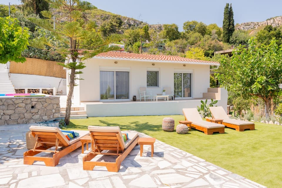 Jacob's Place Kalamos House in East Attica Regional Unit, Greece