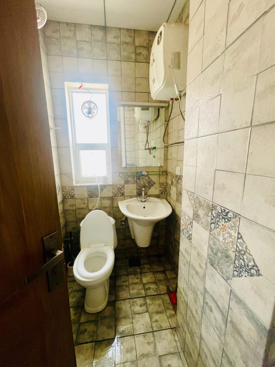 The PENT HOUSE IN BIN EHSAN E-11 Apartment in Islamabad Capital Territory