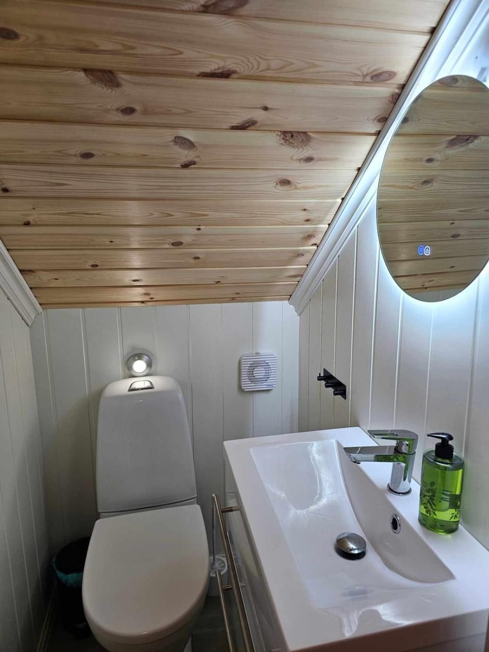 Flott hytte i Elgtrakket 9, 3864 Rauland Skisenter - Holtardalen House in Viken, Norway