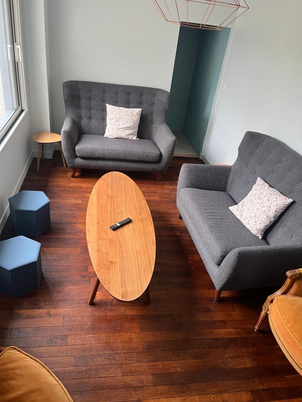 Seating area