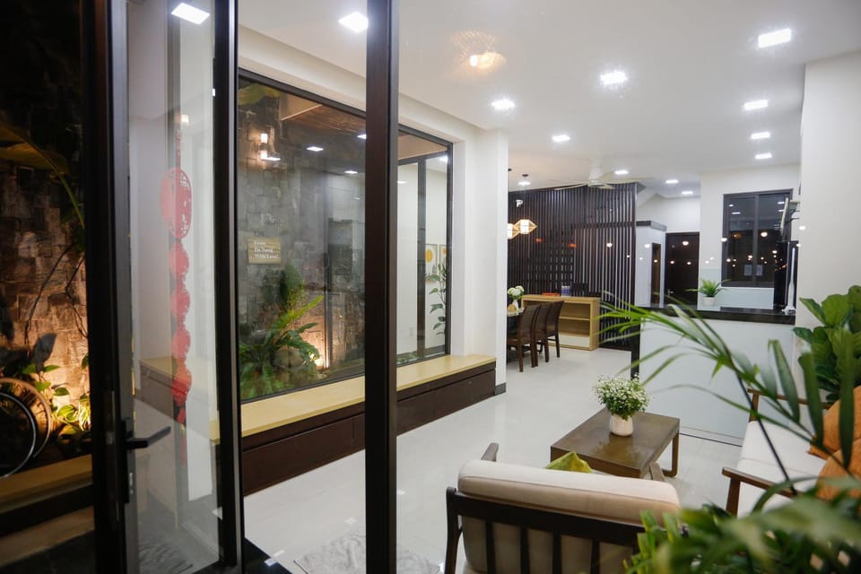 Xanh Homestay Bed and Breakfast in Da Nang