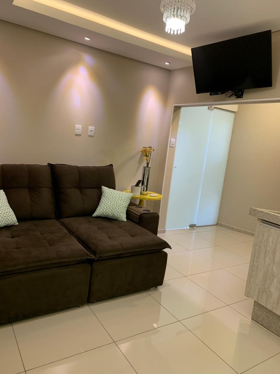 TV and multimedia, Seating area