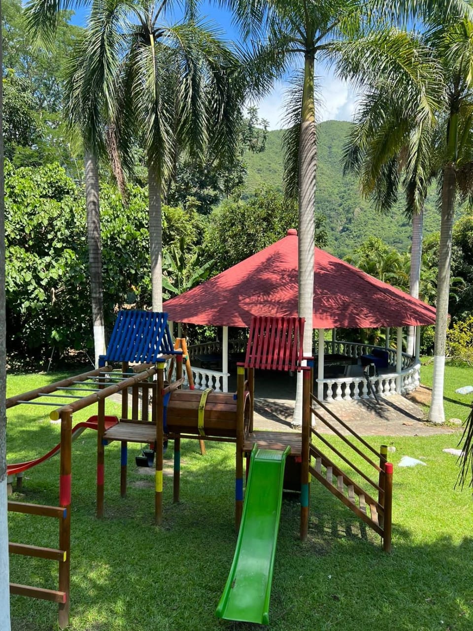 Finca san julian House in San Jerónimo