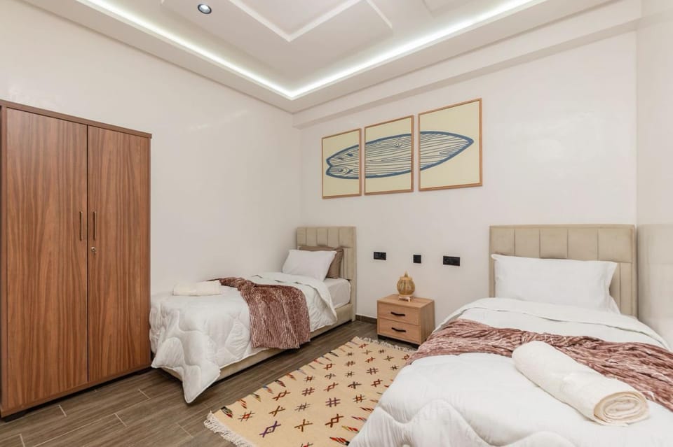 Maison Confort 5 min Plage Terrasse WiFi rapide Apartment in Agadir
