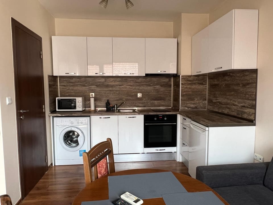 BOZVELI- Cosy Apartment Apartment in Varna