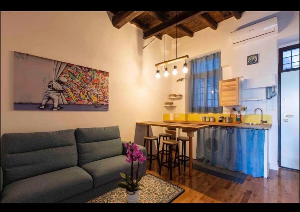 Home trastevere Apartment in Rome