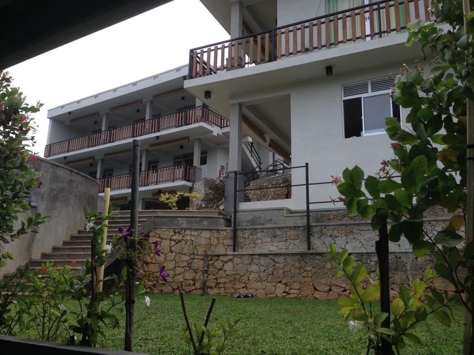 LOTUS VILLA HOLIDAY RESORT - Matara Hotel in Southern Province