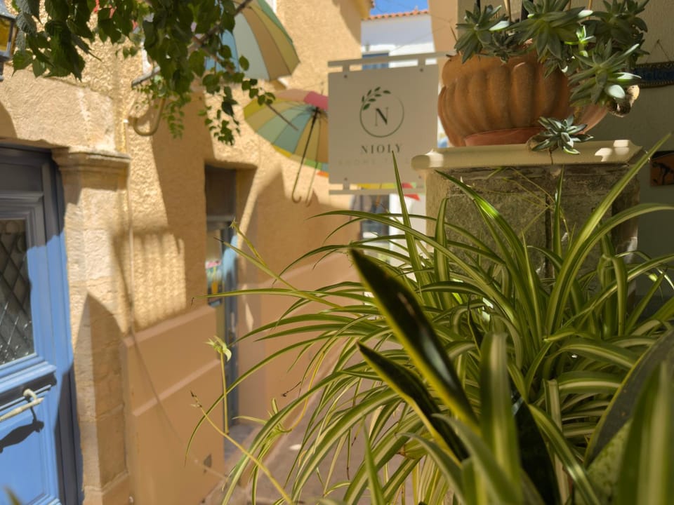 Property building, Logo/Certificate/Sign