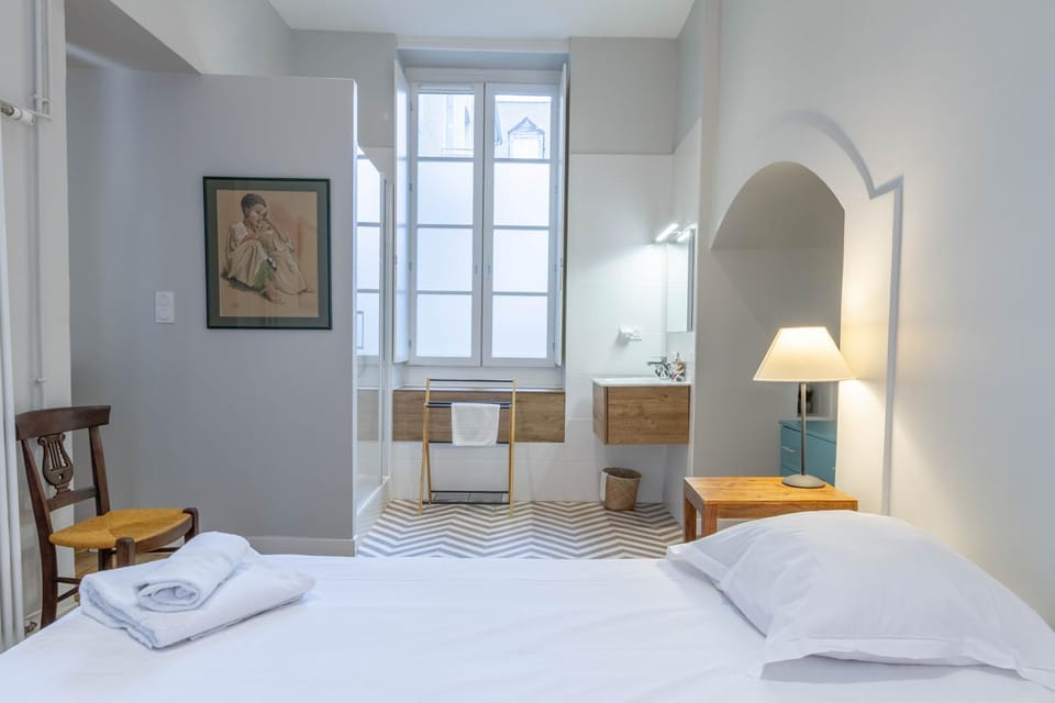Bathroom, Bedroom