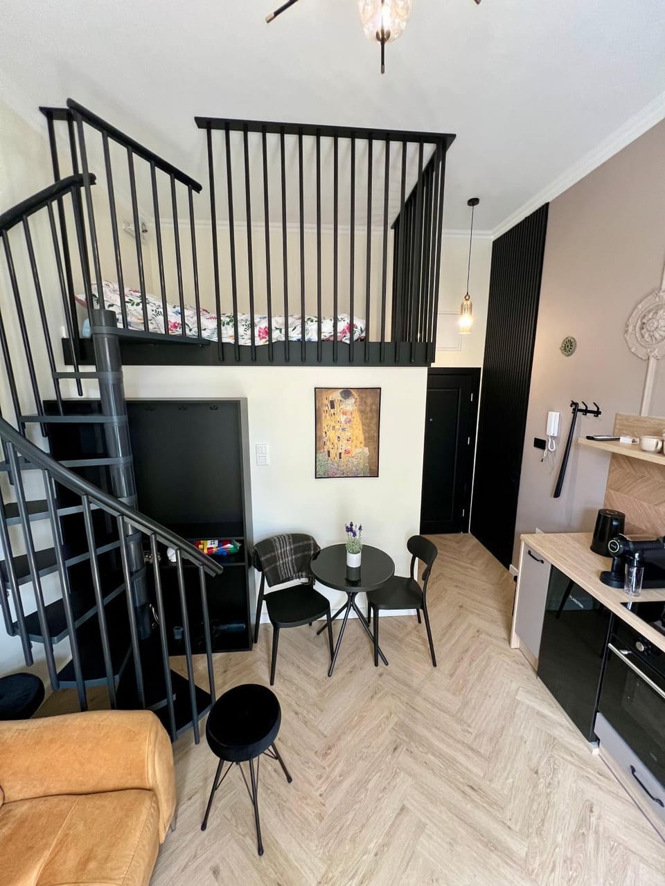 Apartament u Gustawa Klimta Frombork Apartment in Kaliningrad Oblast, Russia