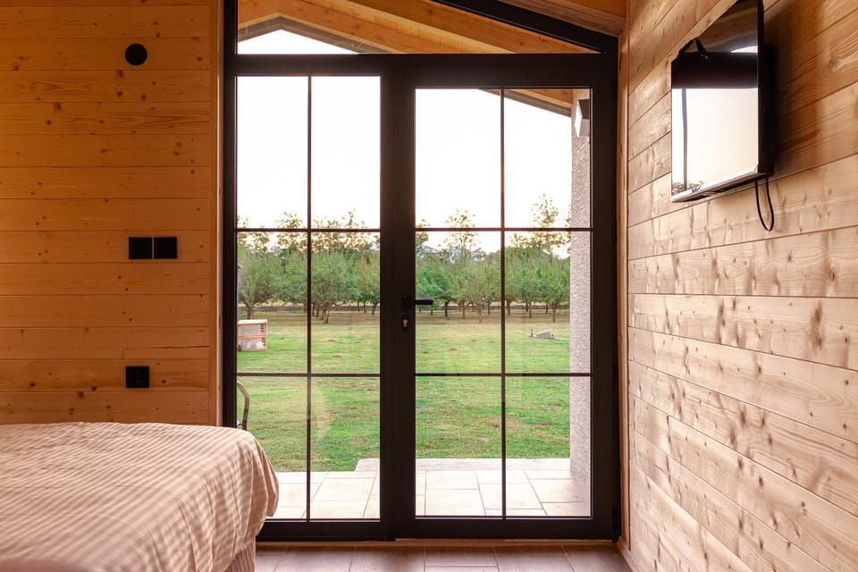 Nina - Rural Stay Miranovic Chalet in Podgorica Municipality, Montenegro