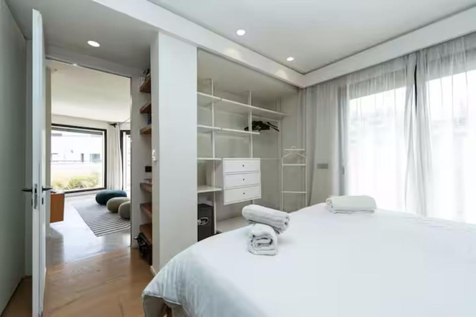 Bed, Photo of the whole room, Bedroom, towels, wardrobe