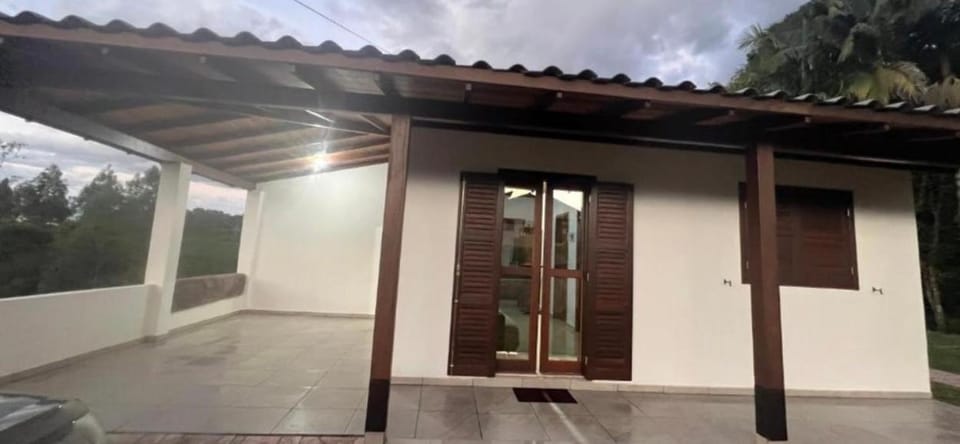 Casa da Figueira House in State of Santa Catarina