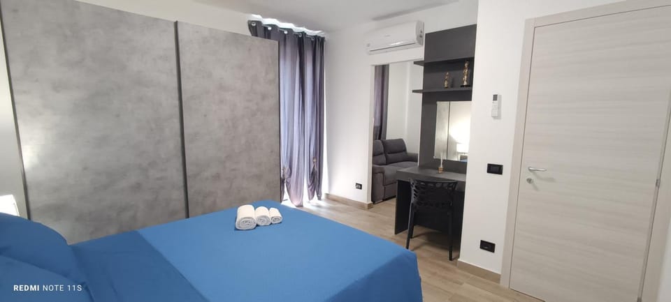 TV and multimedia, Bedroom, towels, wardrobe