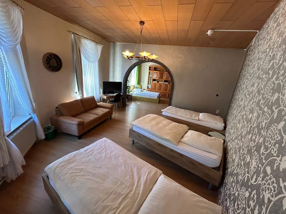 Hotel Runge 24 7 Check In & Free Parking Hotel in Kiel