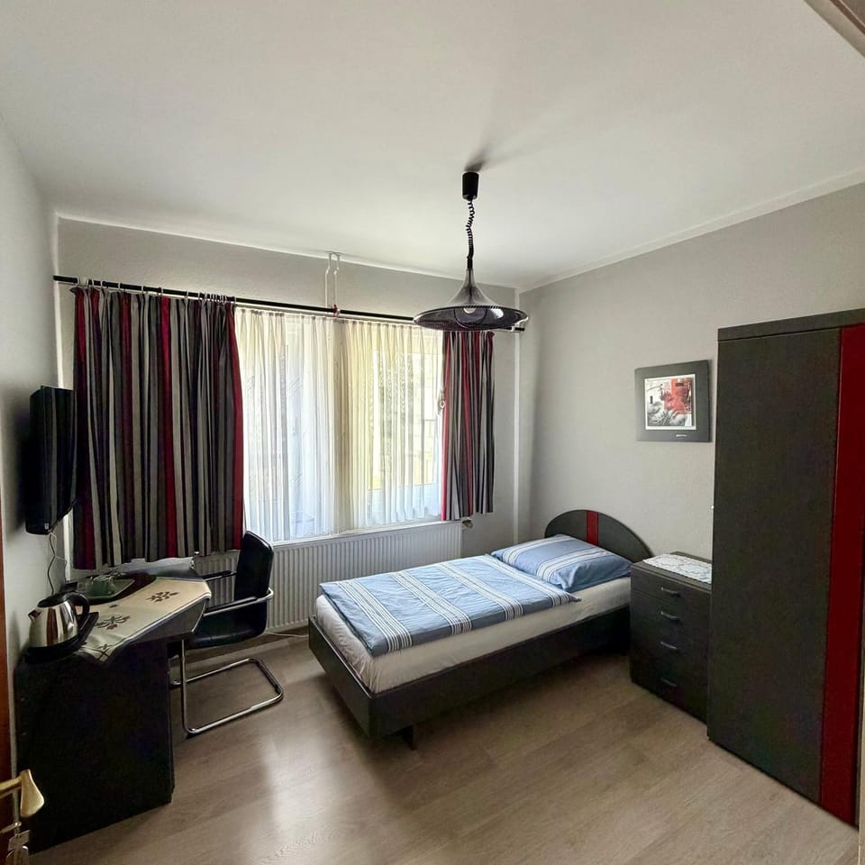 Hotel Runge 24 7 Check In & Free Parking Hotel in Kiel