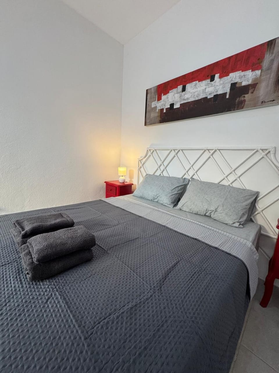Central and Modern Apartment St Julians Apartment in Saint Julians