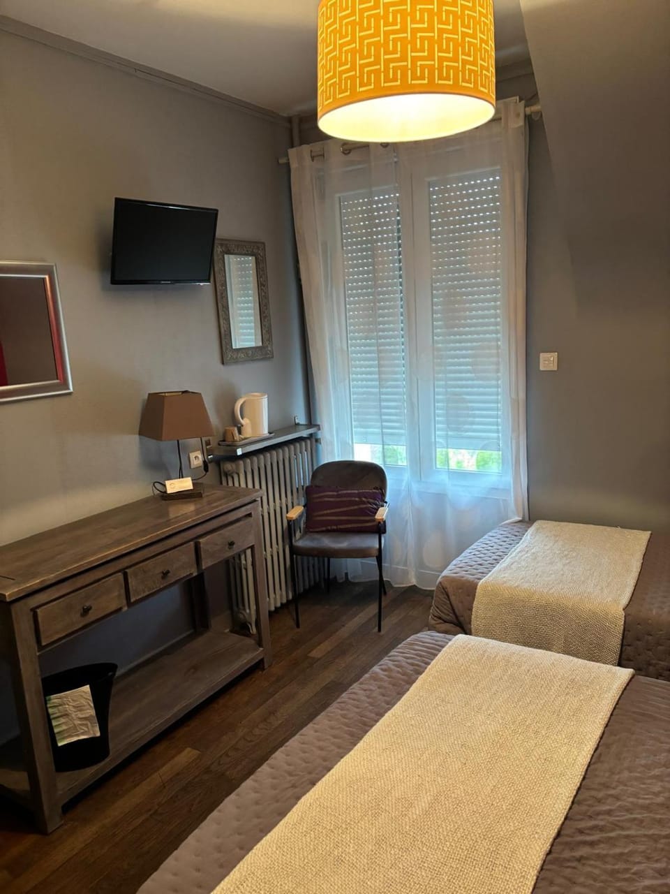 TV and multimedia, Coffee/tea facilities, flat iron, heating, safe
