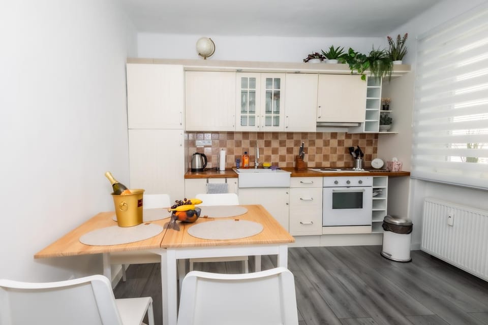 Silent Luxury, Central Stay Apartment in Bratislava