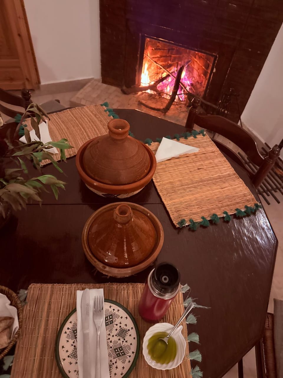 Food and drinks, Food, fireplace