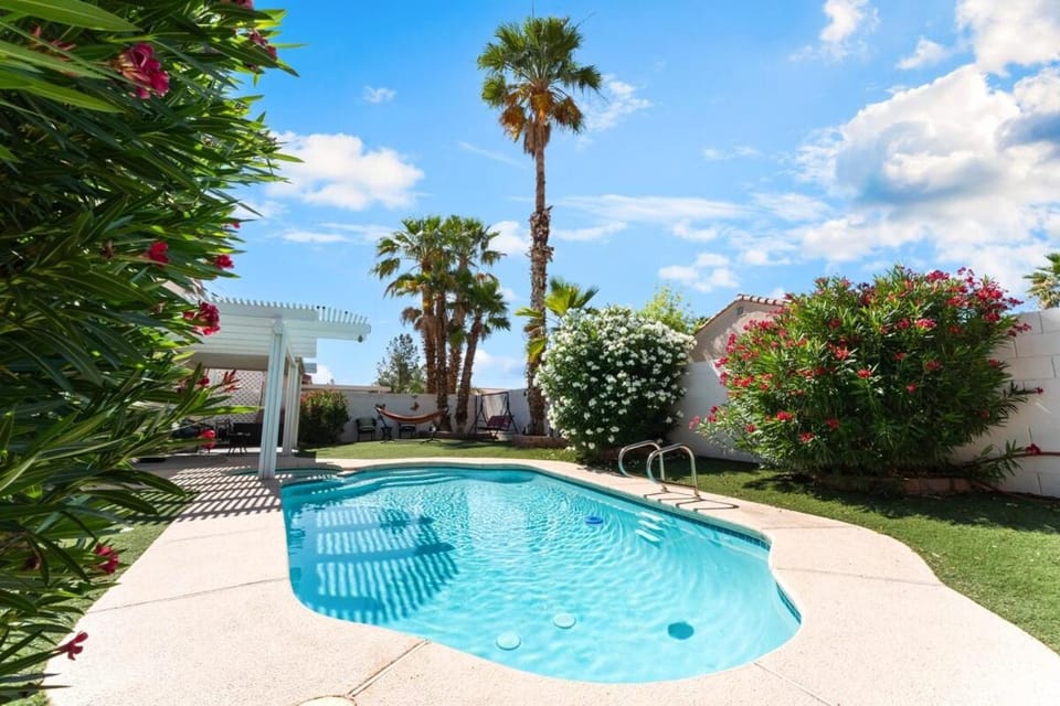 Garden view, Swimming pool