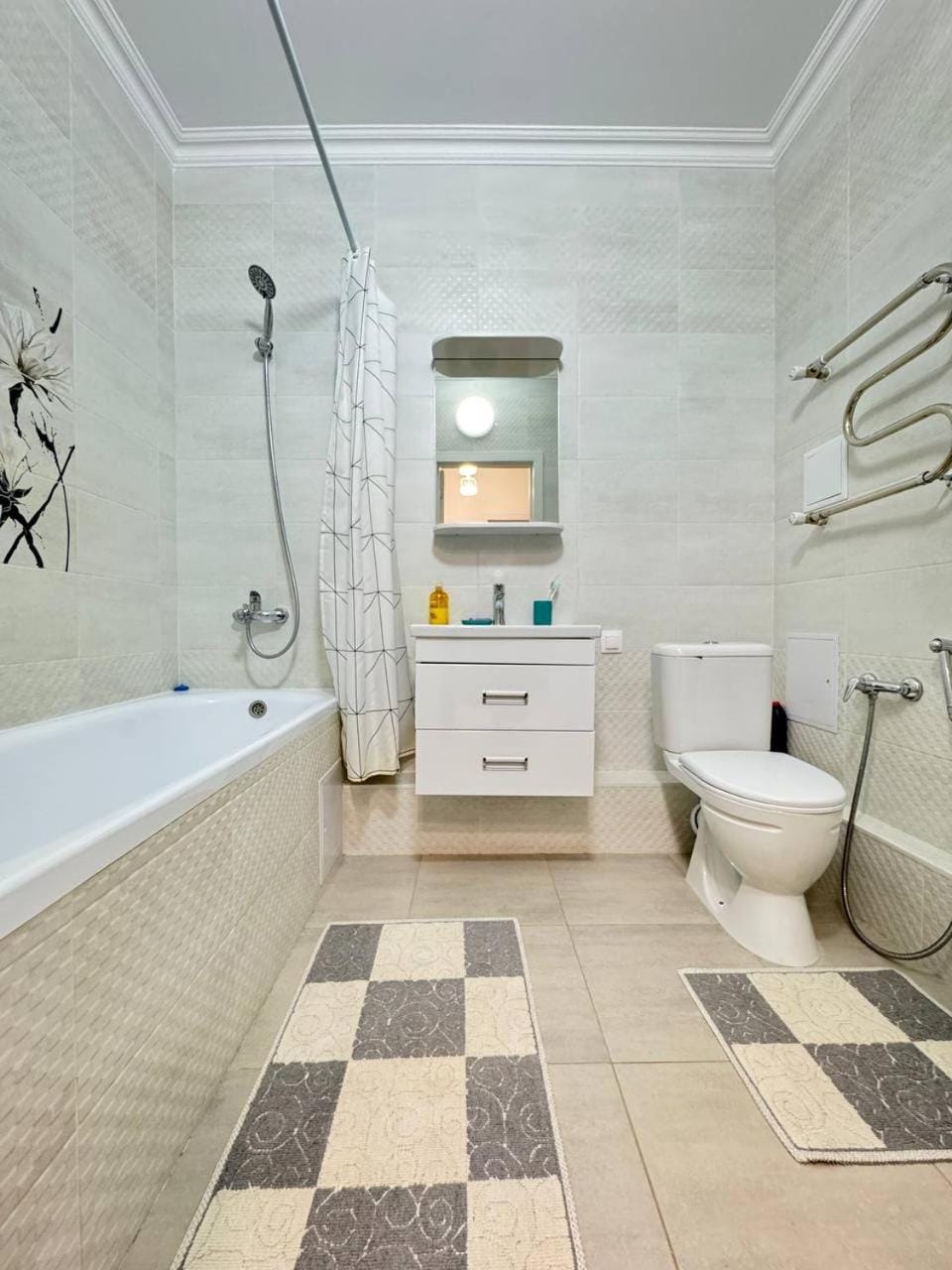 Shower, Toilet, Bathroom, Bath, towels