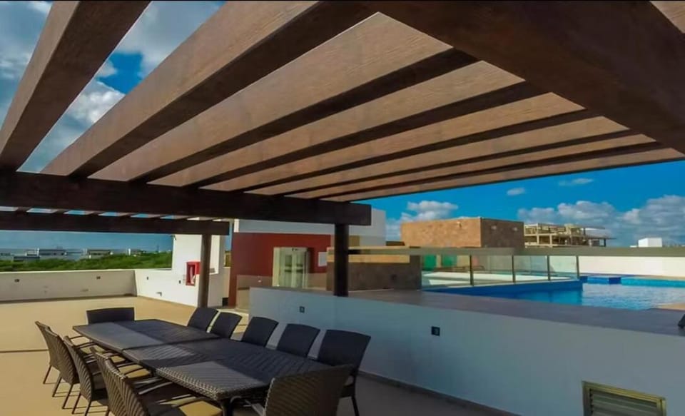 Beach Palm Condo Apartment in Playa del Carmen