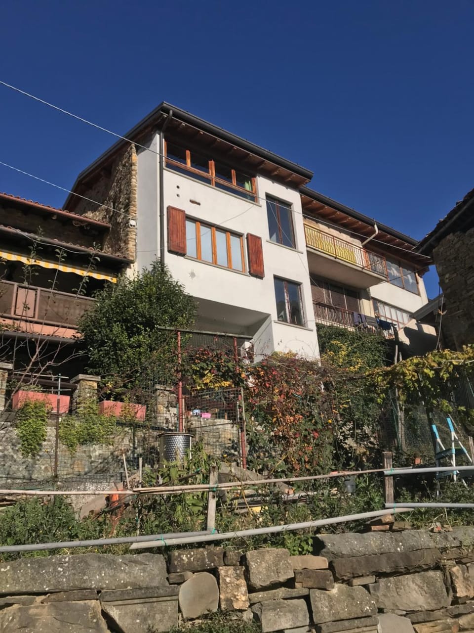 Property building, Day