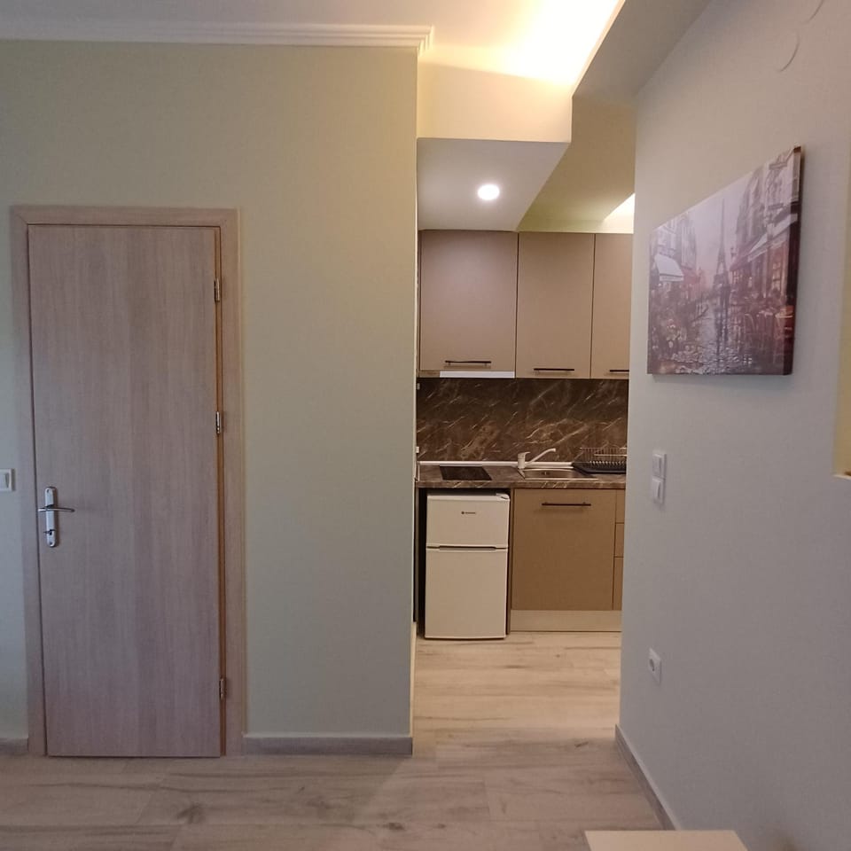 Kitchen or kitchenette, stove
