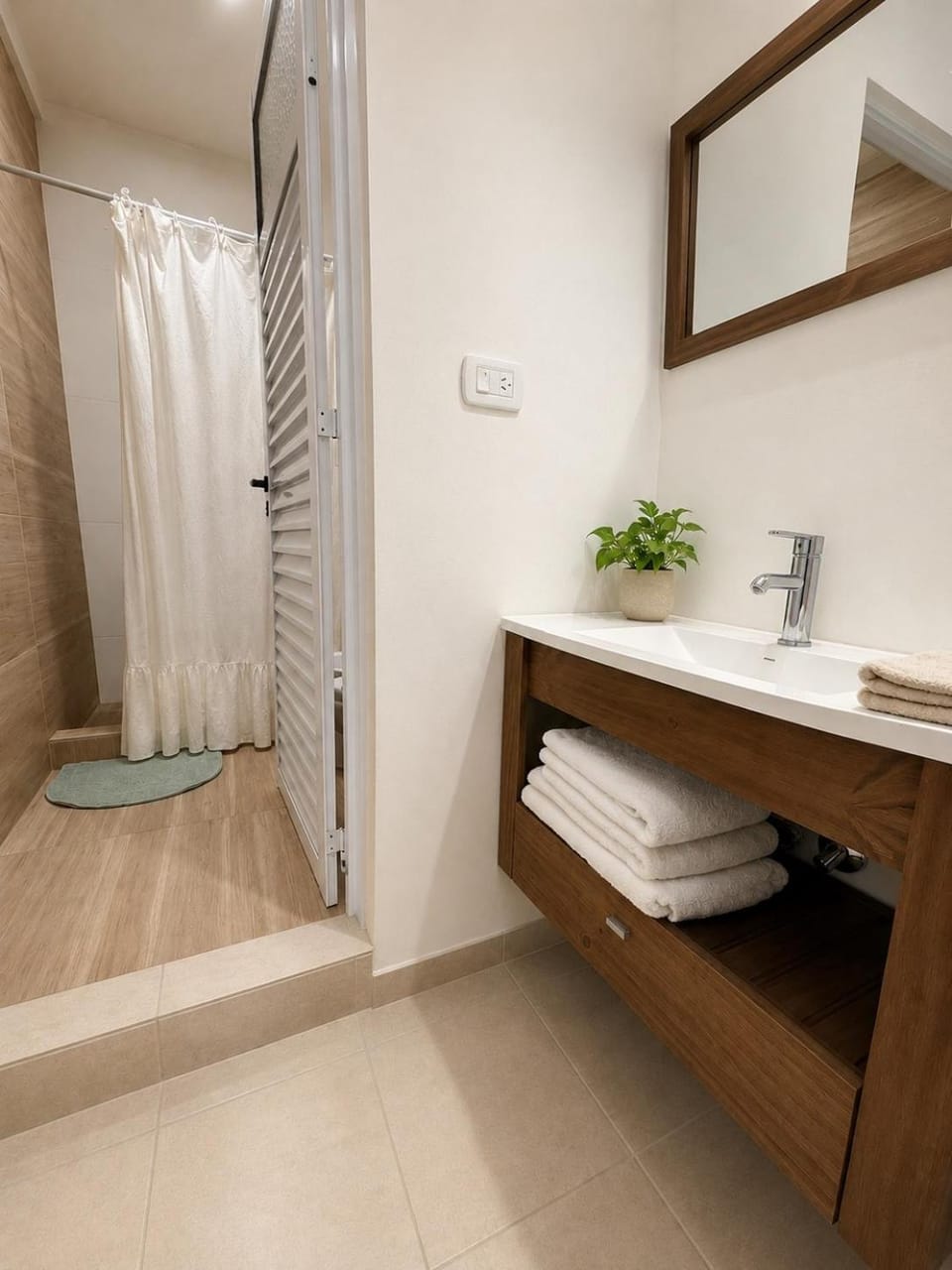 Confortable depto en el corazón de Canning Apartment in Buenos Aires Province