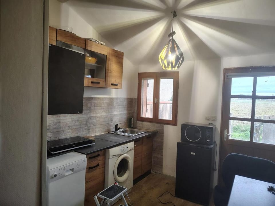 Studio avec chambre au calme face à un champs Apartment in Occitanie