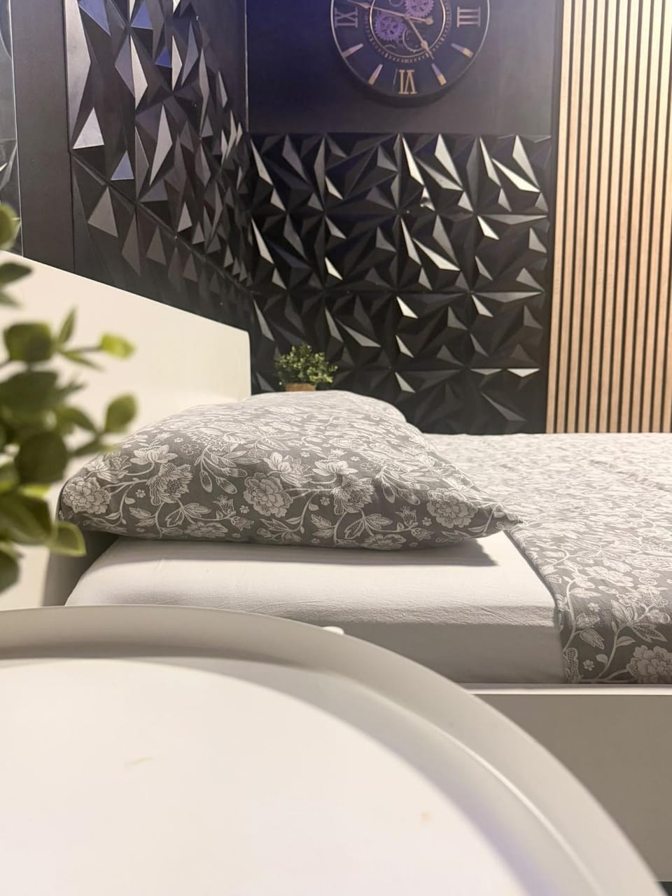 La suite 7 Sauna et jacuzi Apartment in Belgium