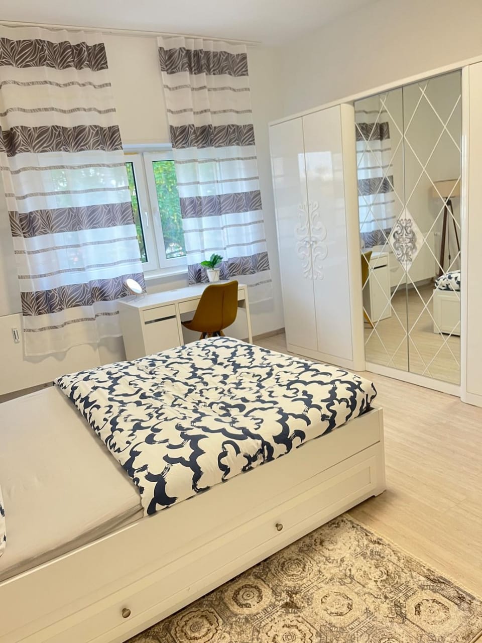 Schönes Zimmer in einer 3er WG-Wohnung geeignet für einen Mann shared apartment Apartment in Frankenthal