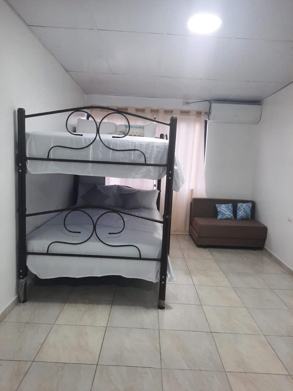 bunk bed