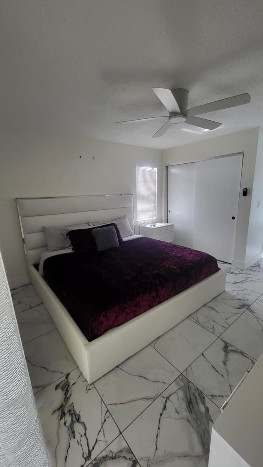Canal front new everything near Boca Grande Beach House in Rotonda West