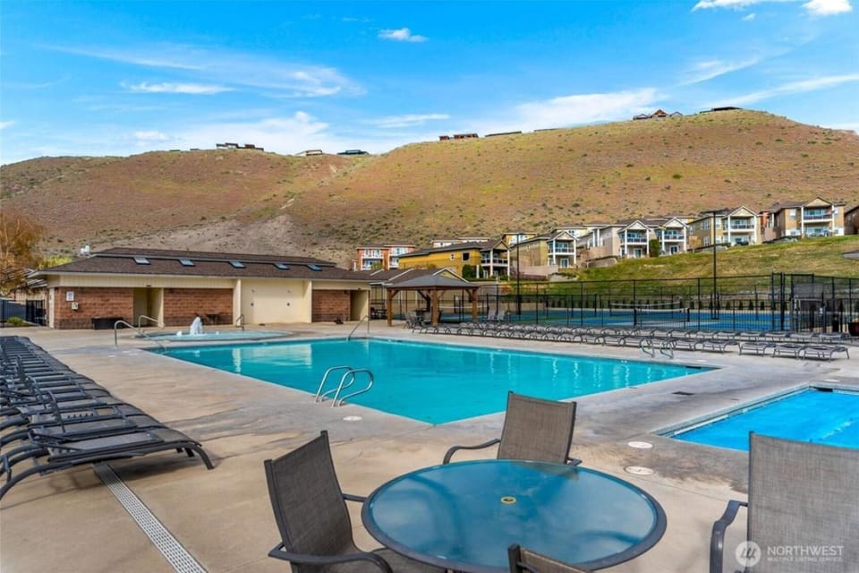Natural landscape, Pool view, Swimming pool, sunbed