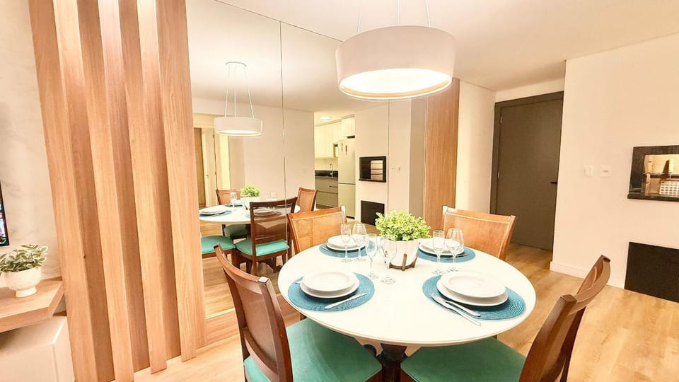 Refúgio em Gramado • 2 quartos Próx. ao Centro Apartment in Gramado