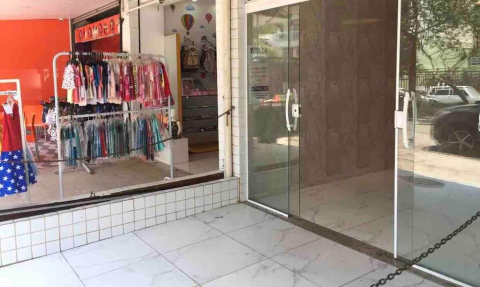 Apartment with balcony and barbecue 300 meters from the beach Apartment in Rio de Janeiro