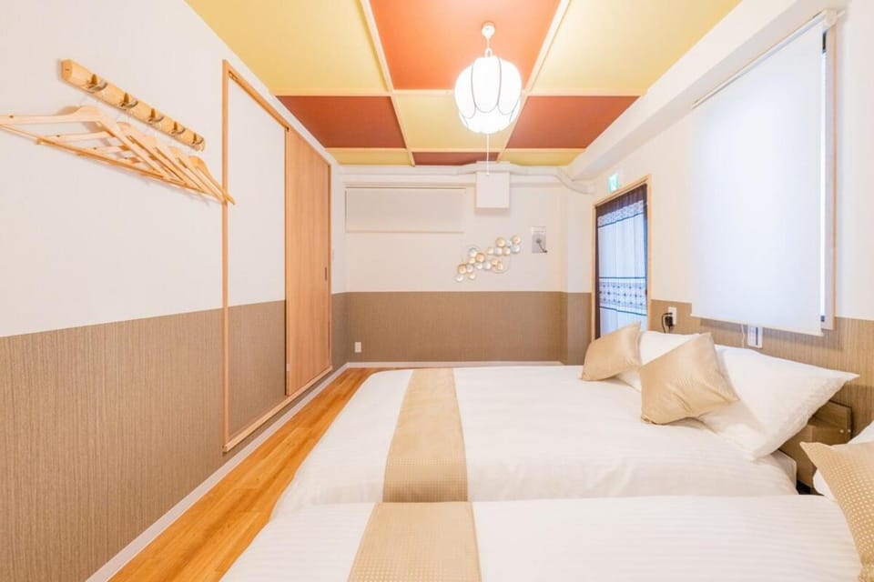心斎橋4 ホテル福 道頓堀 心斎橋に位置する宿 ベッド9台 シャワー2台 観光に最適 Apartment in Osaka