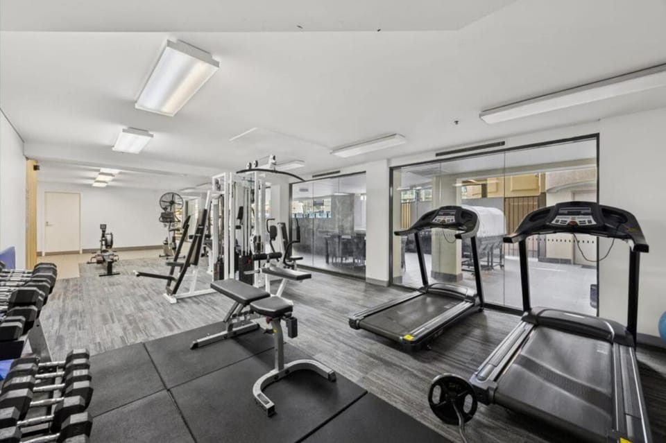 Stylish Braddon Retreat 2Bedroom with Free Parking Apartment in Canberra